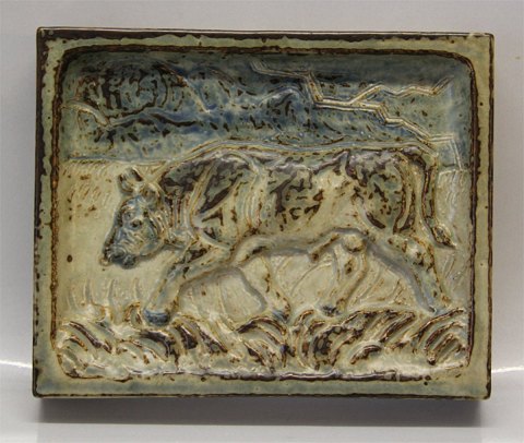 Royal Copenhagen Art Pottery
21718 RC Relief, Bull, 22.5 x 18 cm September 1959, Knud Kyhn