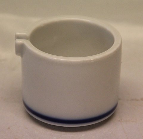 BLUE HANK Bing & Groendahl White Dinnerware, Magnussen 801 Creamer 5.5 x 6.5 cm