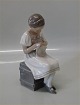 B&G 1656 "Grethe" Knitting Girl. 17 cm IPI